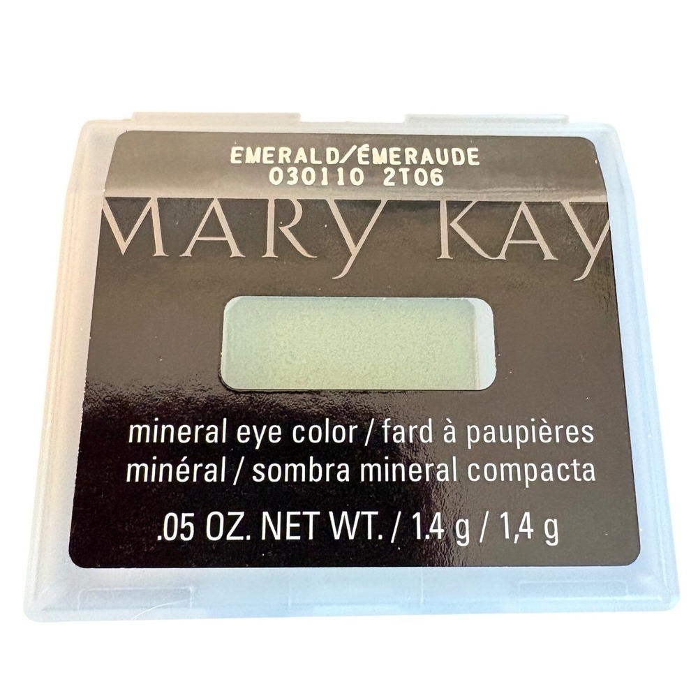 Mary Kay Mineral Eye Color Eyeshadow Emerald Green Shimmer 030110 .05 OZ *NEW*